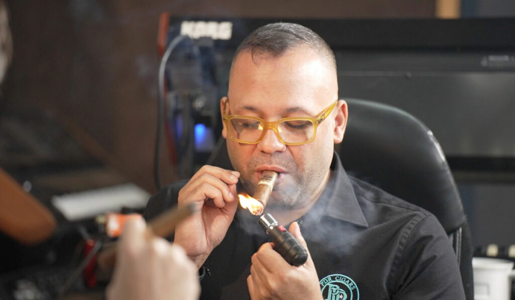 Abe Flores, The Final Puff Episode, PDR Cigars